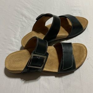 Taos sandals